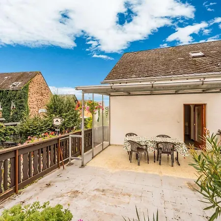 Alluring In With Balcony Hébergement de vacances Ernst